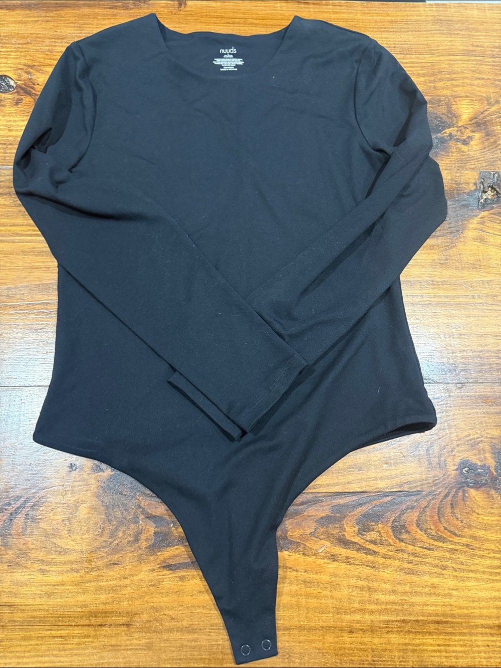 nuuds Black Long-Sleeve One-Piece Bodysuit